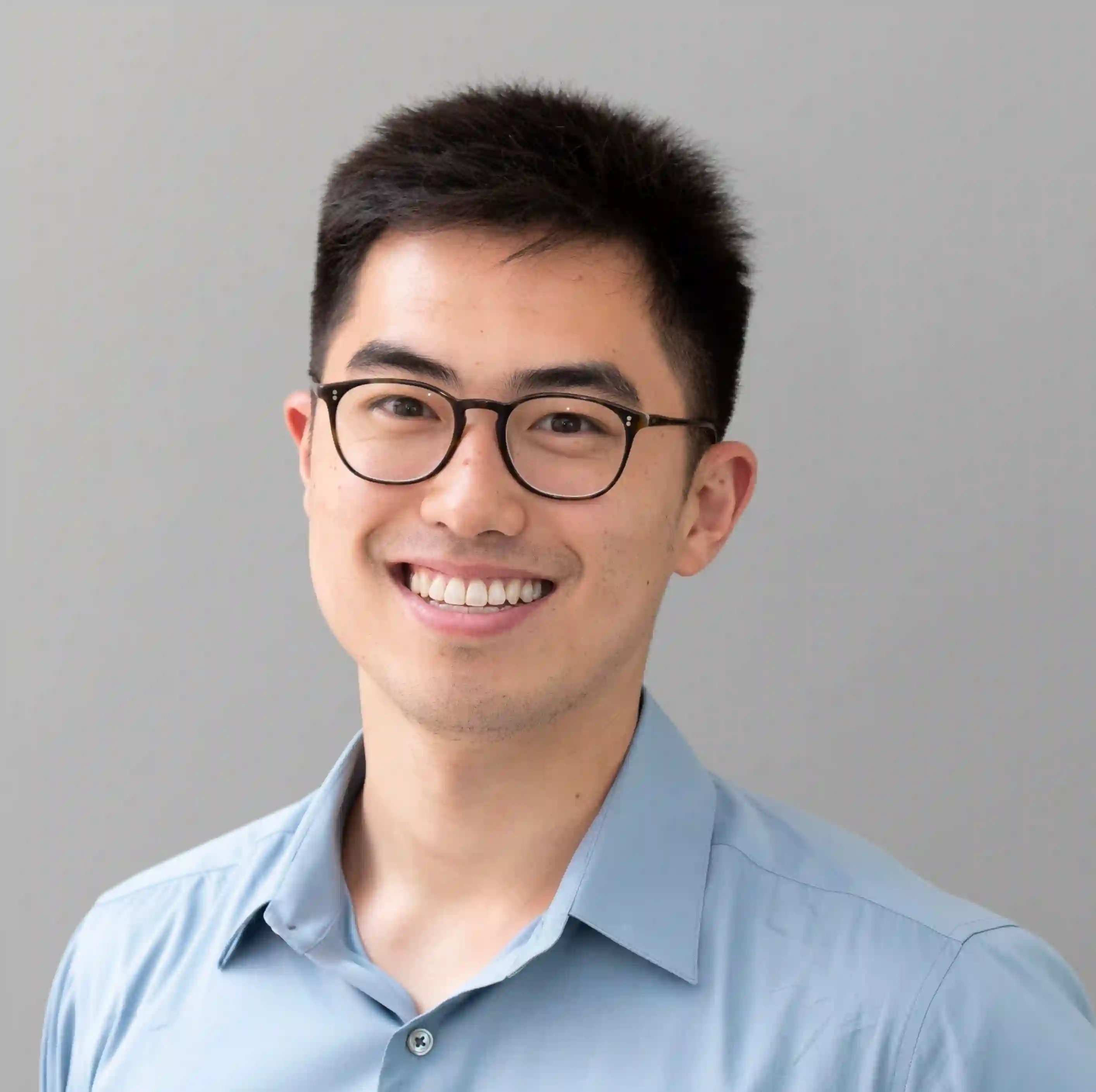 Portrait of Shiwei Mitchell-Wang